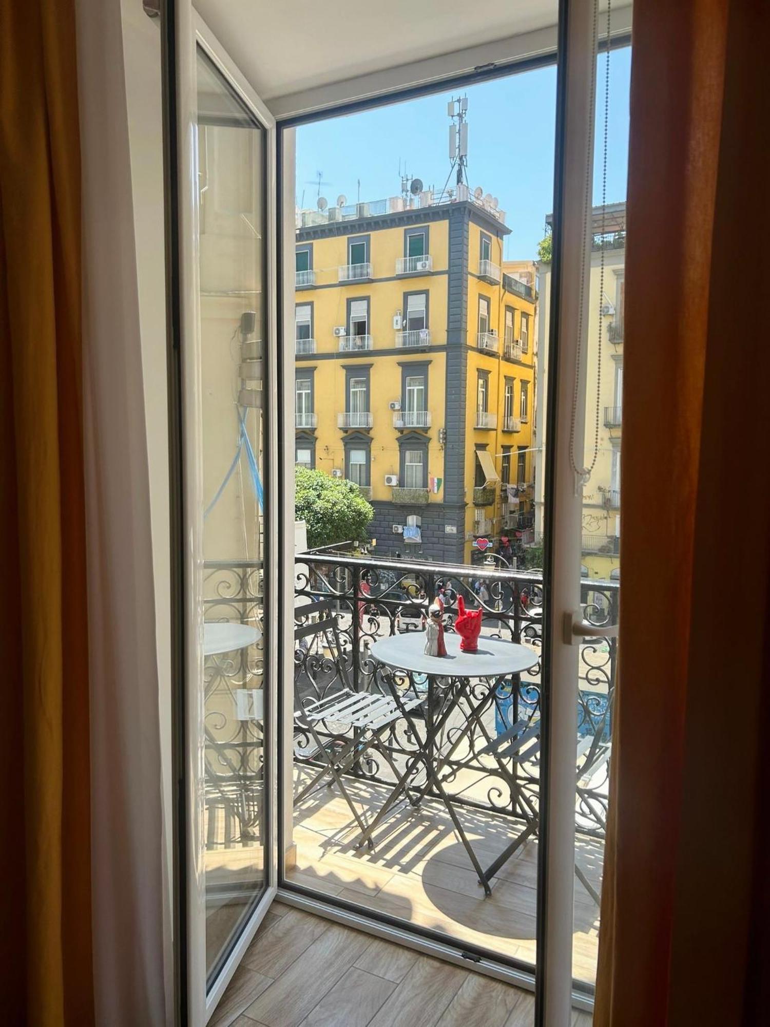Bed and Breakfast Mia Napoli Экстерьер фото