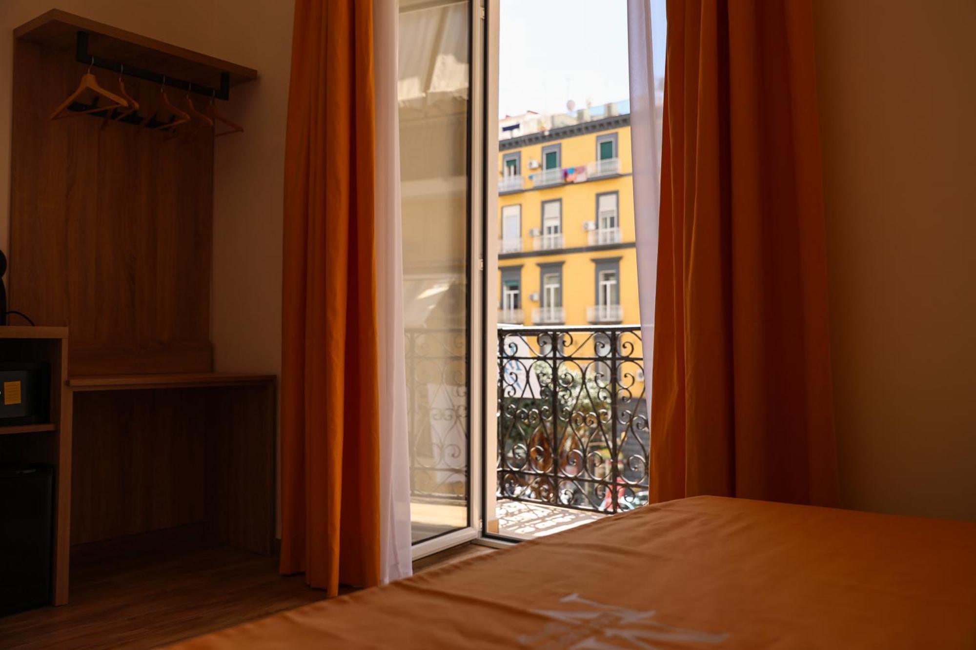 Bed and Breakfast Mia Napoli Экстерьер фото